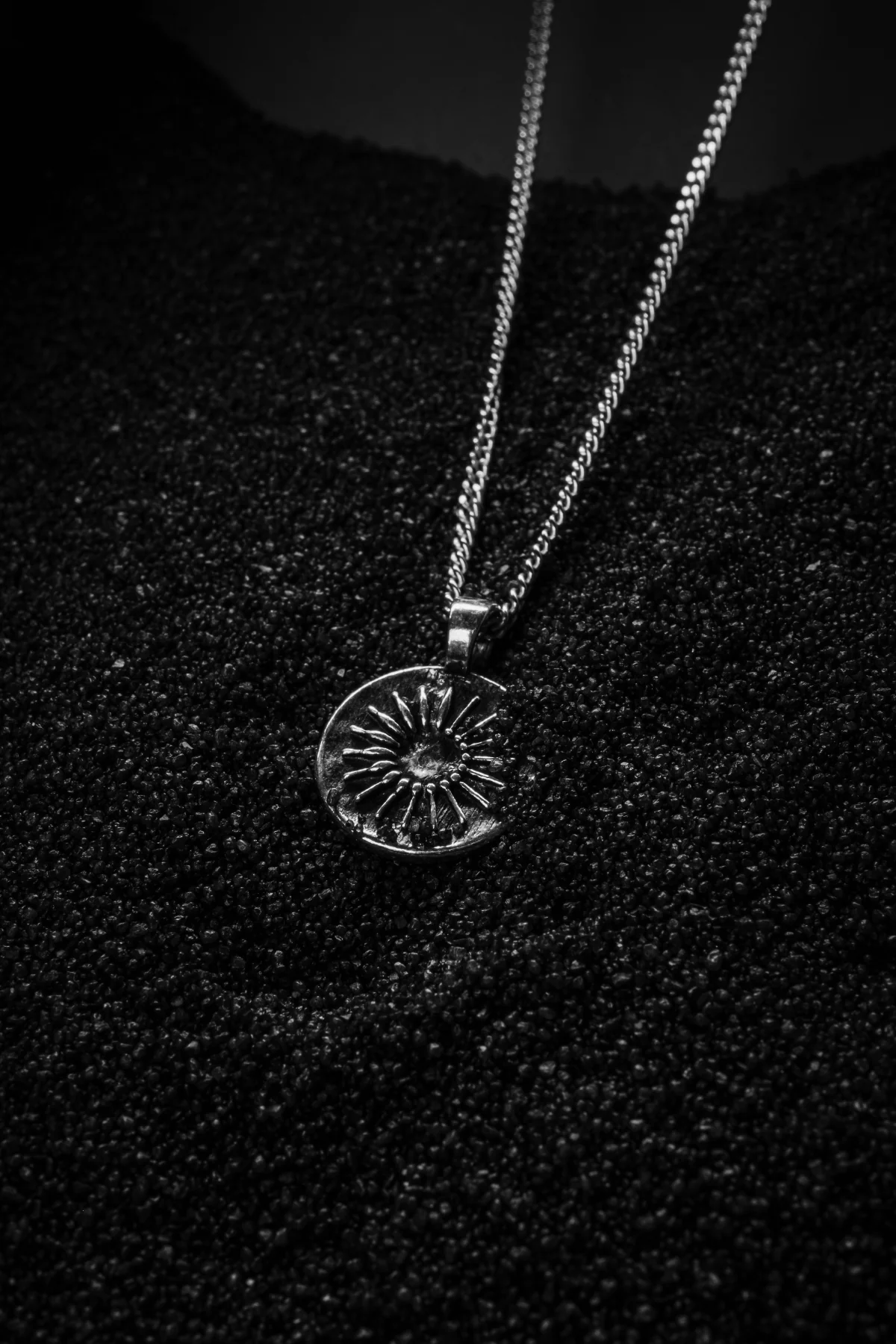 The Ray Necklace - Image 8